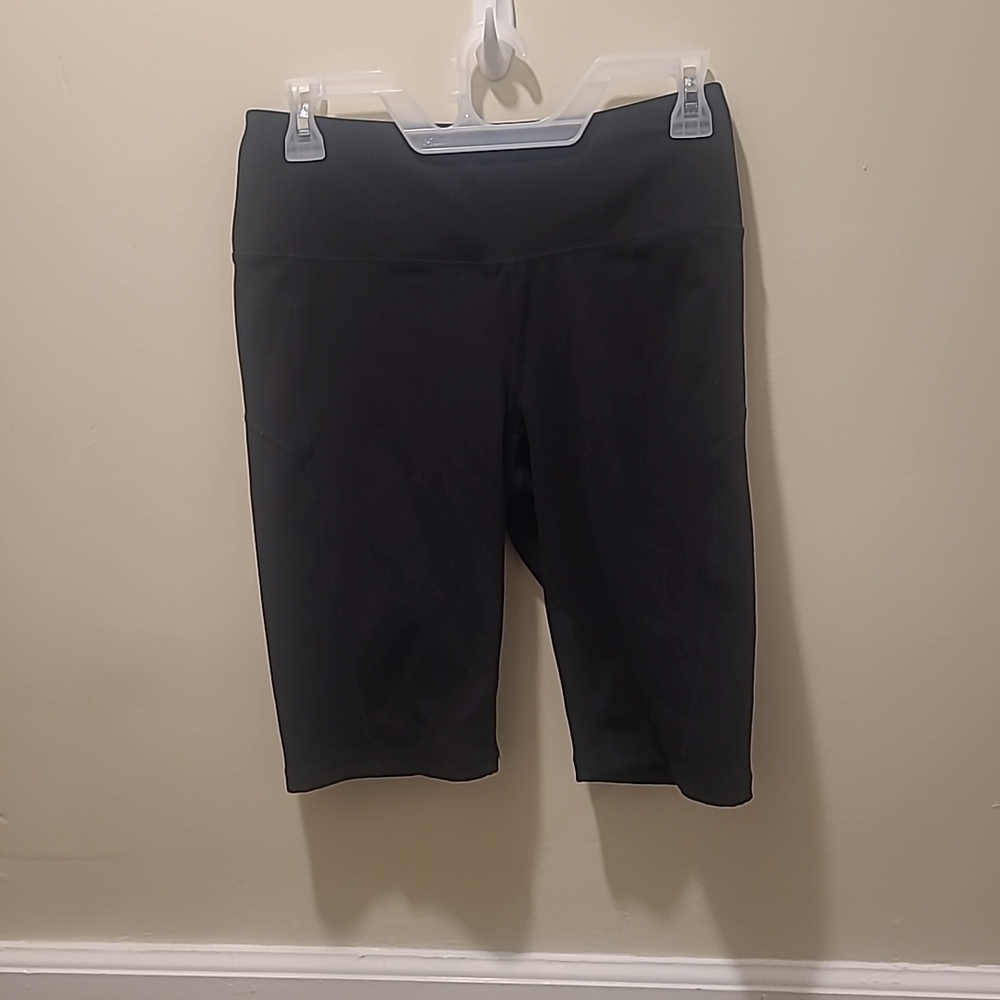 Reebox Womens Medium High Waisted Running Shorts Black
